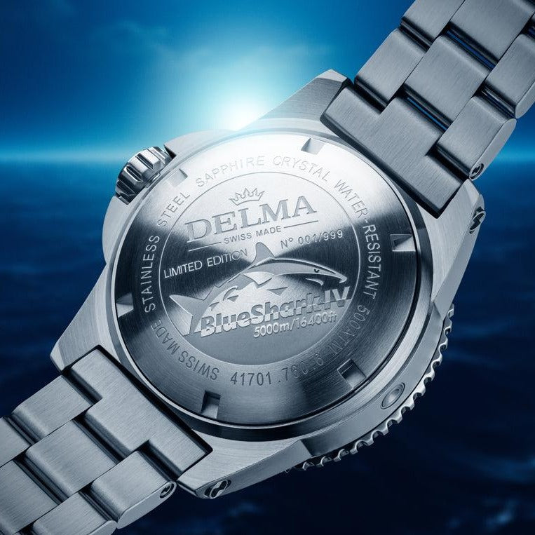 DELMA BLUE SHARK IV BLACK BEZEL BLUE